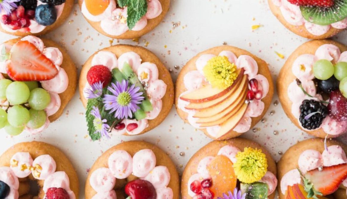 fruity-cake-1024x649-1600x800